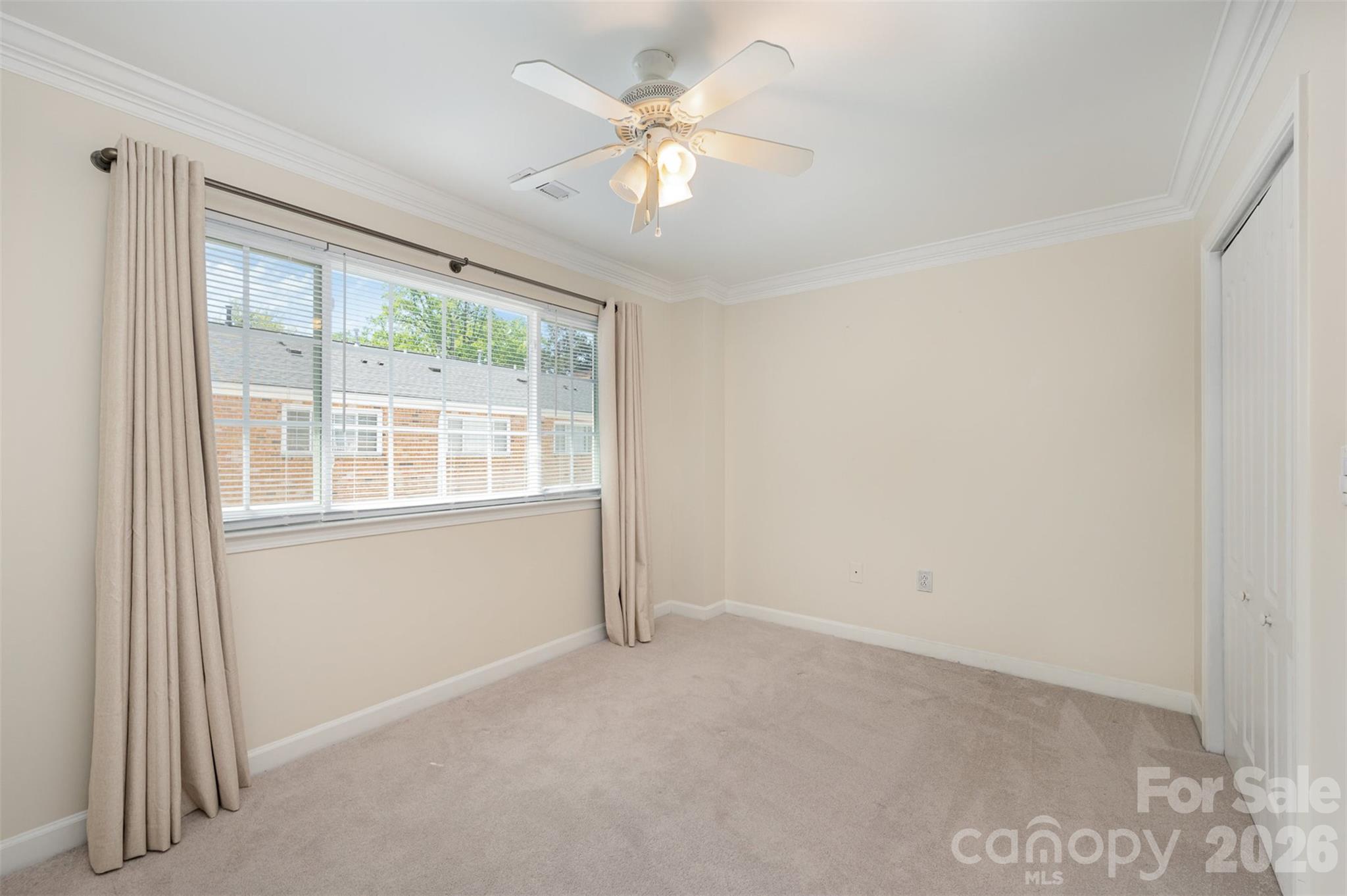 1218 Green Oaks Lane Charlotte NC 28205