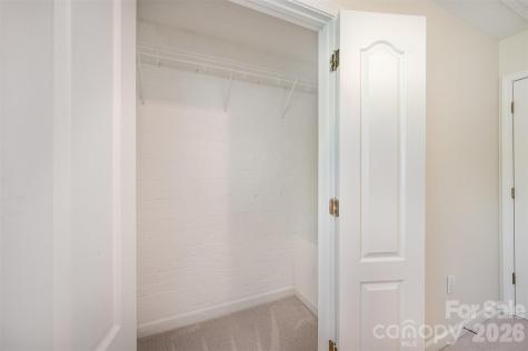 1218 Green Oaks Lane Charlotte NC 28205
