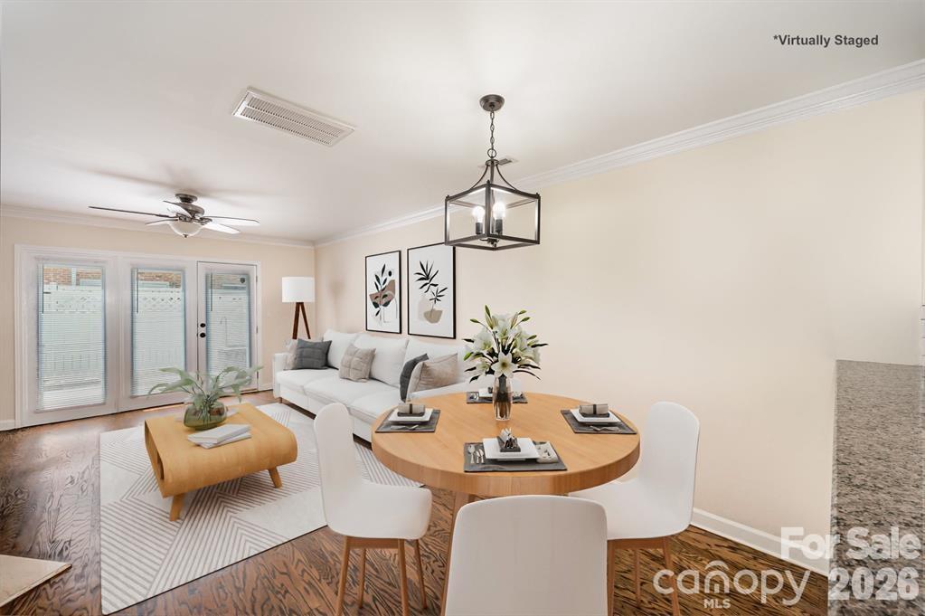 1218 Green Oaks Lane Charlotte NC 28205