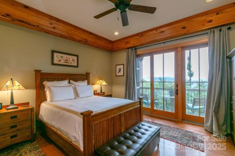 47 Creekside Way Burnsville NC 28714