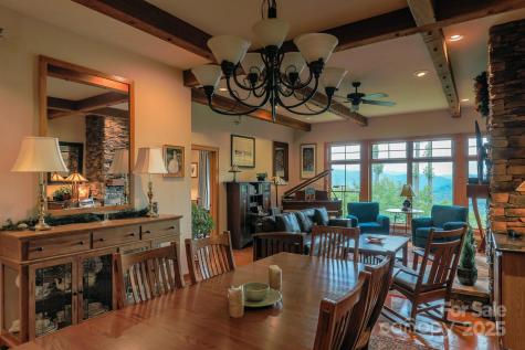 47 Creekside Way Burnsville NC 28714