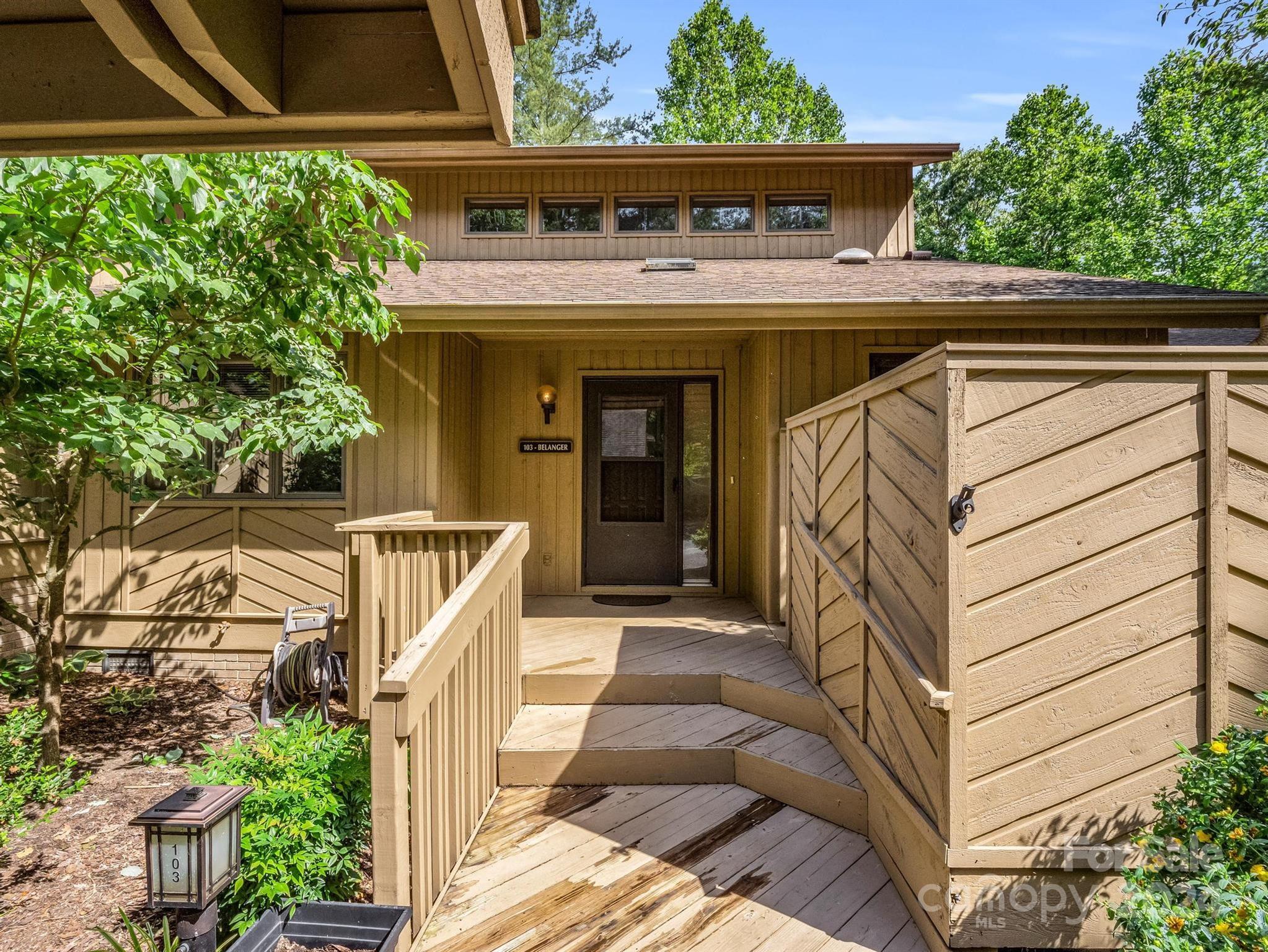 103 Chinquapin Oak Lane, Hendersonville NC