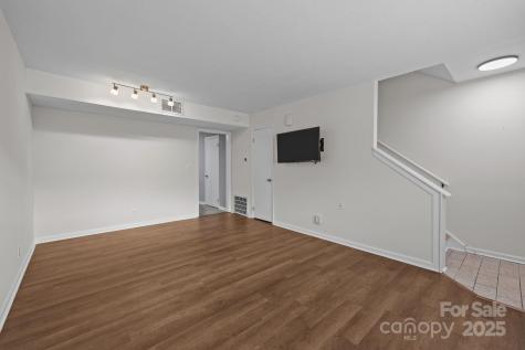 1300 Larchmont Place Salisbury NC 28147