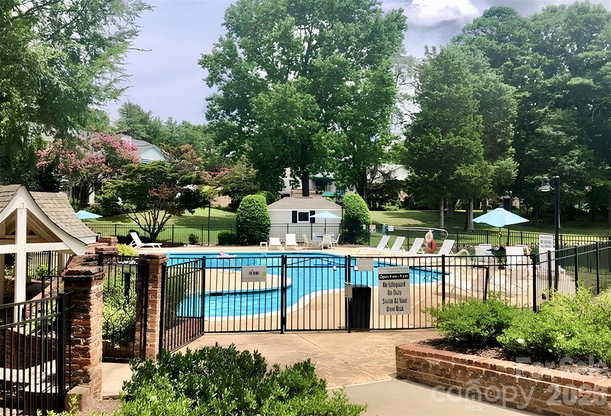 7027 Quail Hill Road Charlotte NC 28210