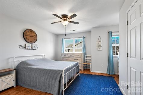 93 Stafford Court Fletcher NC 28732