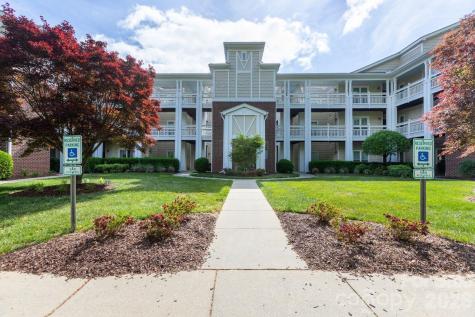 930 Jetton Street Davidson NC 28036