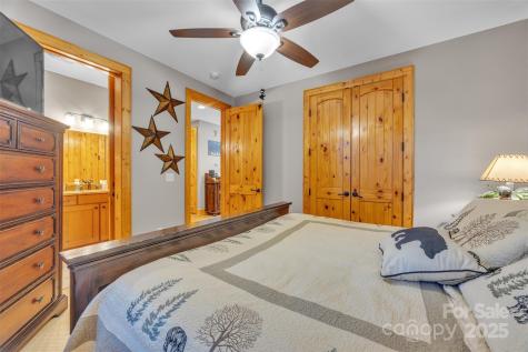 89 Springhouse Drive Elk Park NC 28622