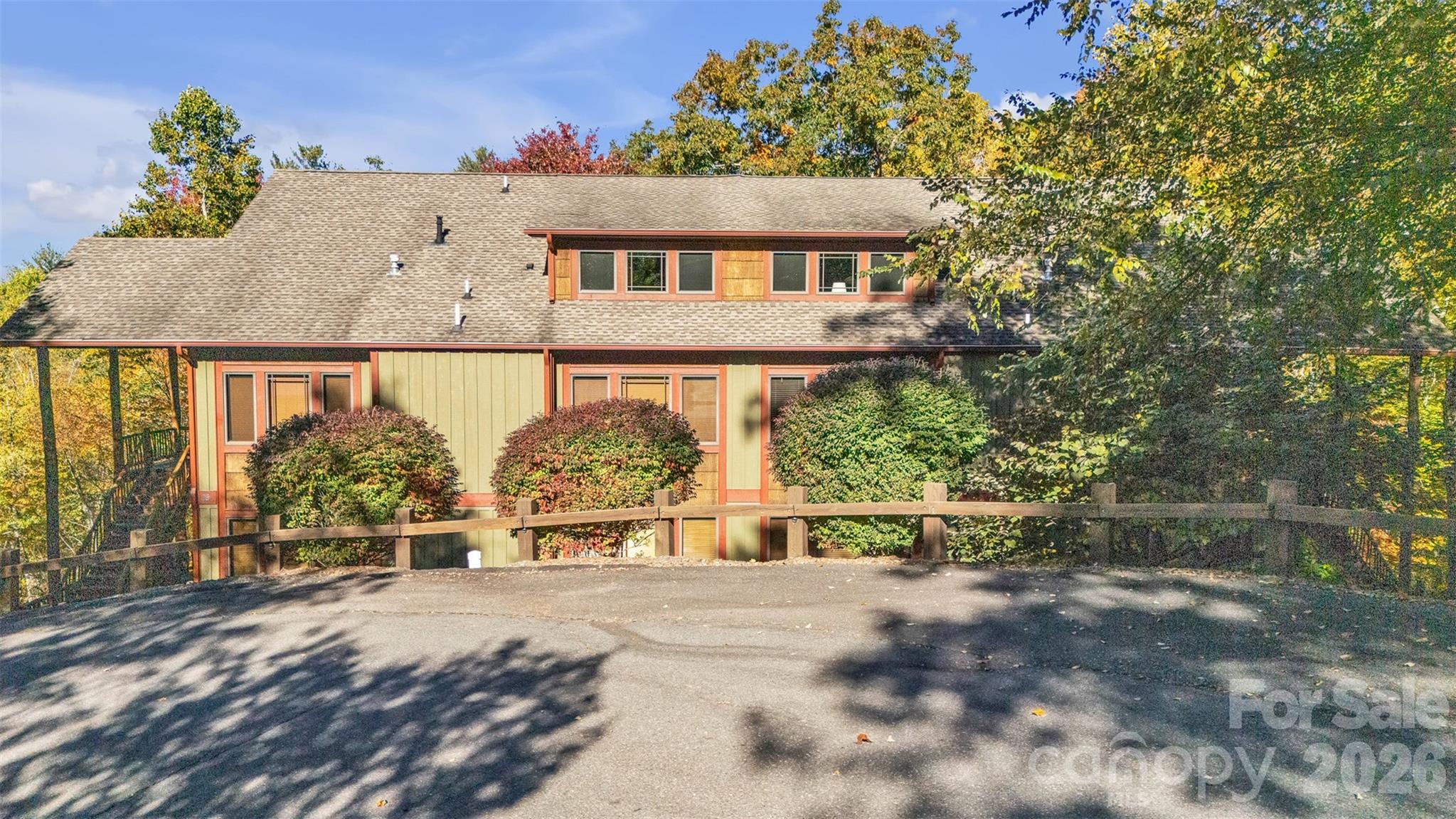 89 Springhouse Drive Elk Park NC 28622