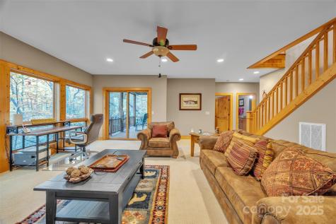 89 Springhouse Drive Elk Park NC 28622