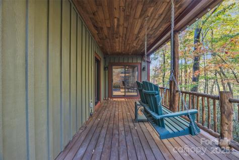 89 Springhouse Drive Elk Park NC 28622