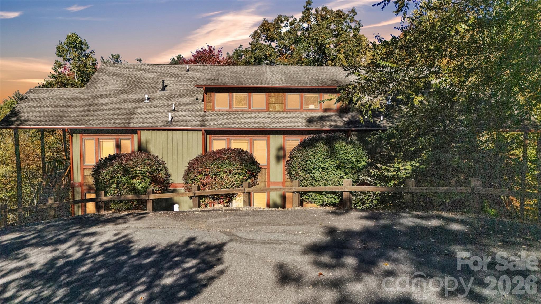 89 Springhouse Drive Elk Park NC 28622