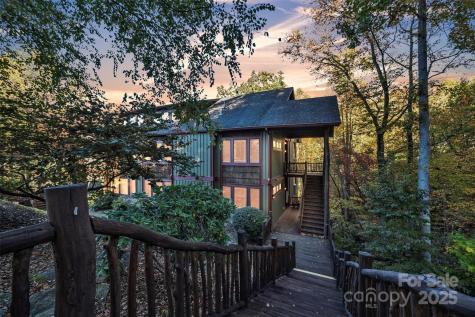 89 Springhouse Drive Elk Park NC 28622