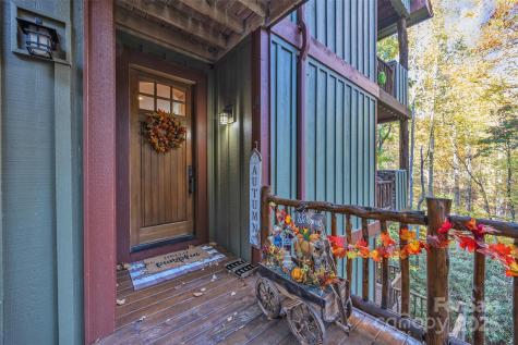 89 Springhouse Drive Elk Park NC 28622