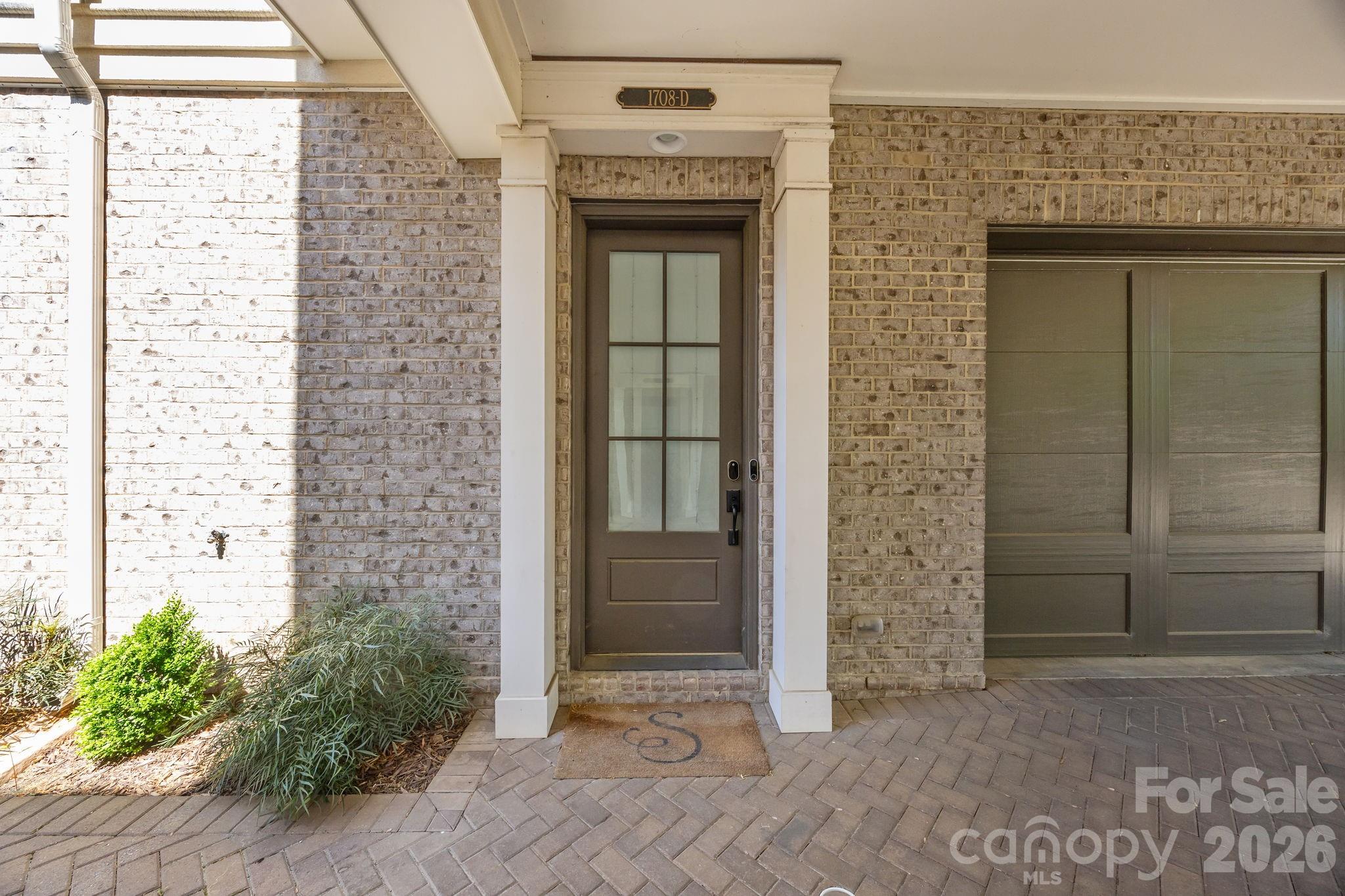 1708 Lombardy Circle Charlotte NC 28203