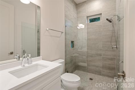 1708 Lombardy Circle Charlotte NC 28203