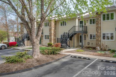 451 Britton Creek Drive Hendersonville NC 28791