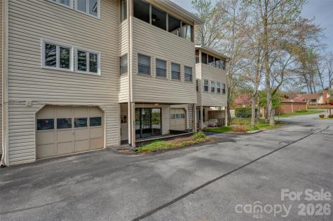 451 Britton Creek Drive Hendersonville NC 28791