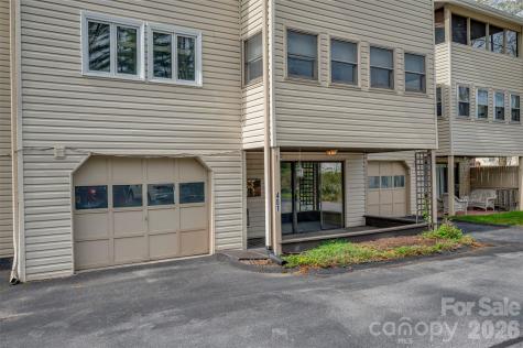 451 Britton Creek Drive Hendersonville NC 28791
