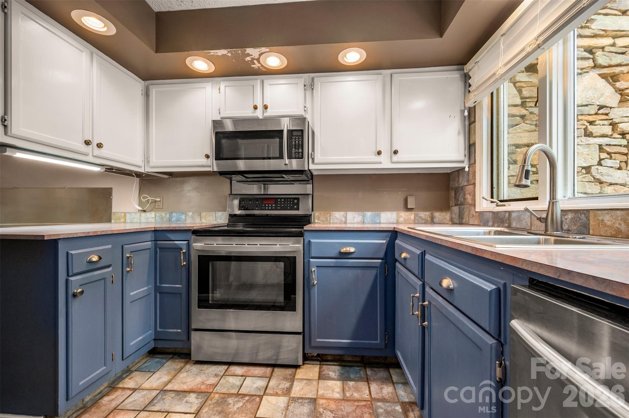451 Britton Creek Drive Hendersonville NC 28791