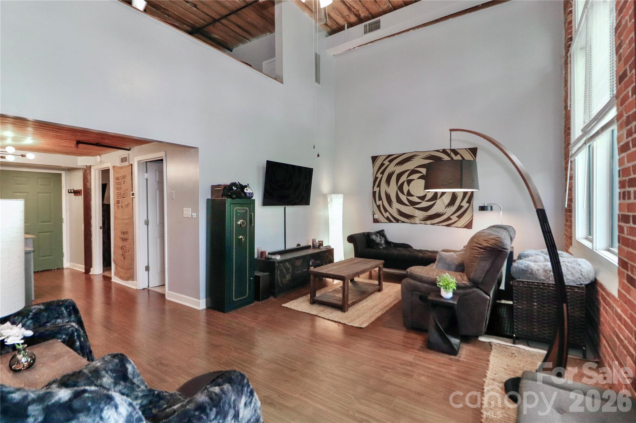 201 S Hoskins Road Charlotte NC 28208