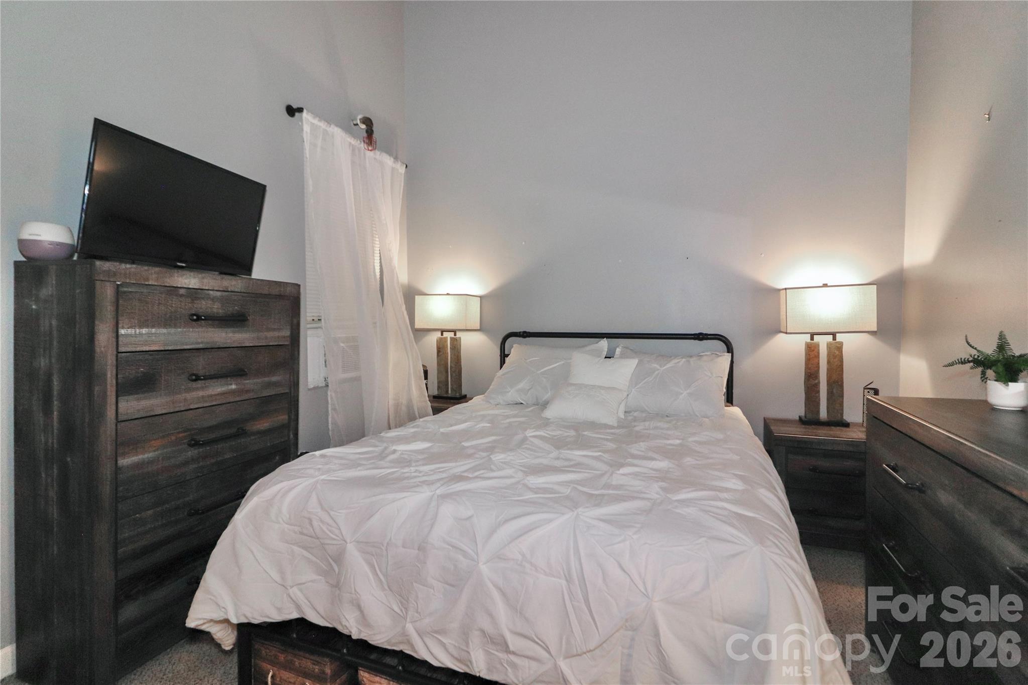 201 S Hoskins Road Charlotte NC 28208