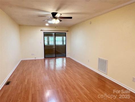 21 Loganwood Lane Etowah NC 28729