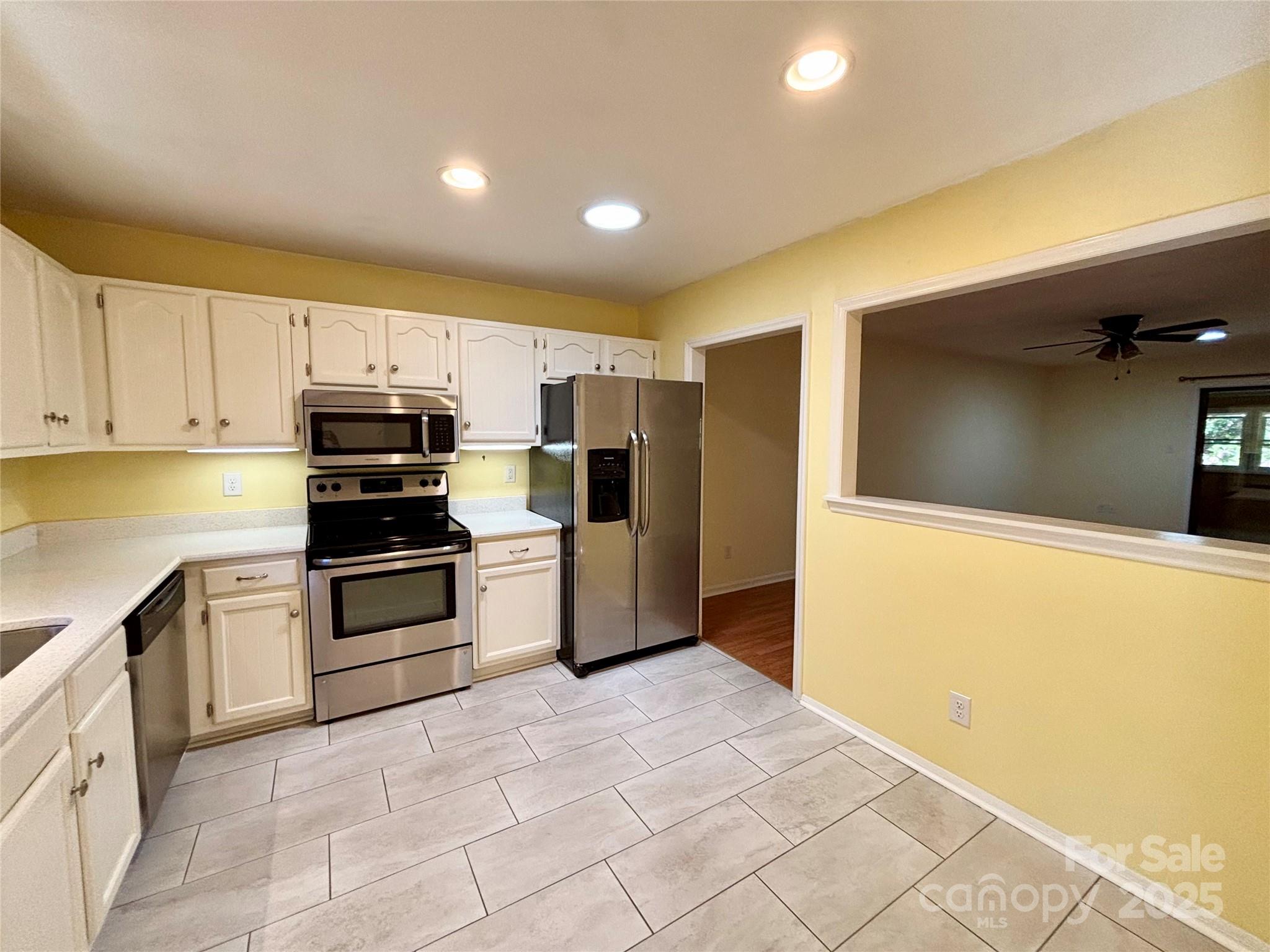 21 Loganwood Lane Etowah NC 28729