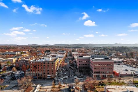 538 N Main Street Hendersonville NC 28792