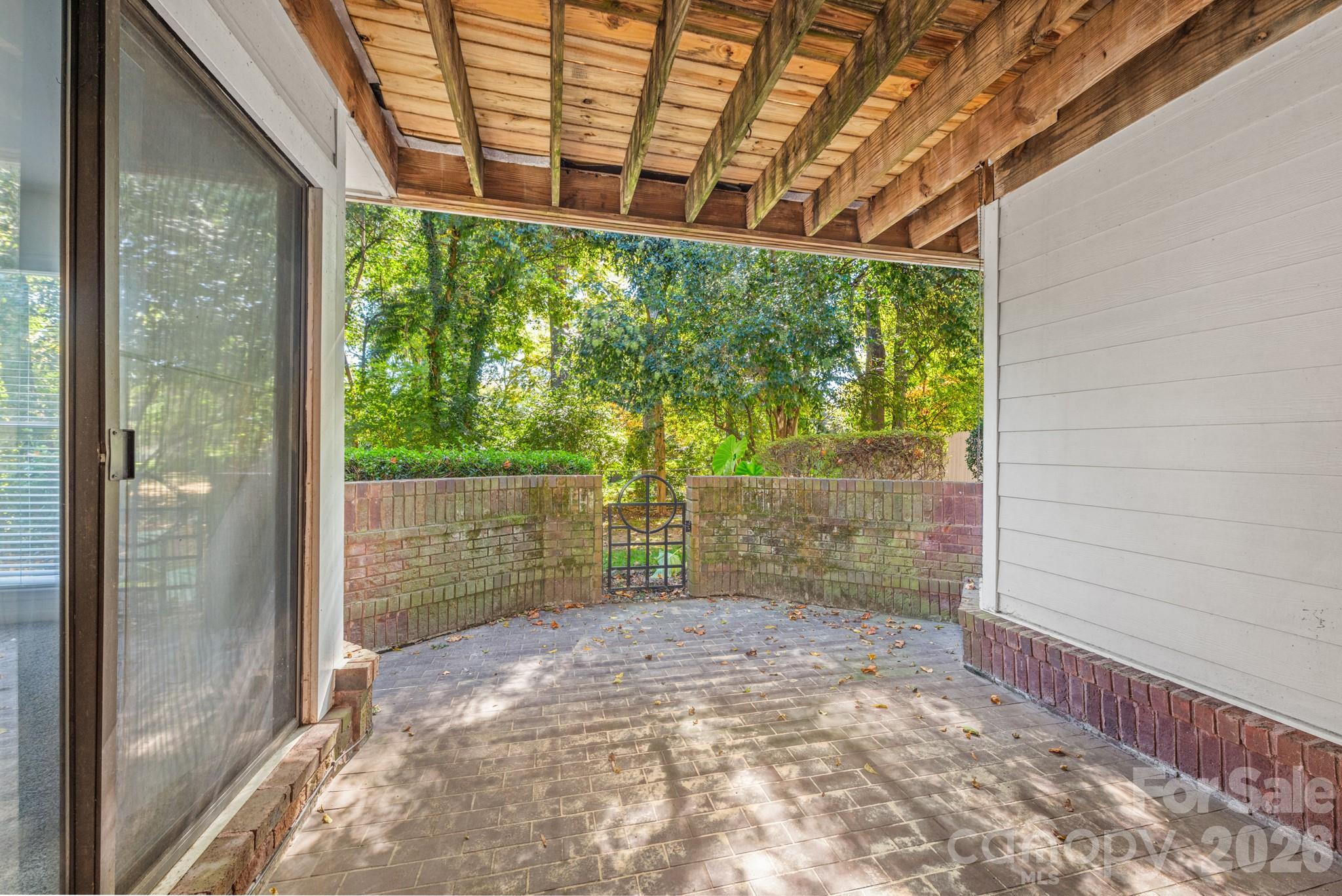 2715 Selwyn Avenue Charlotte NC 28209