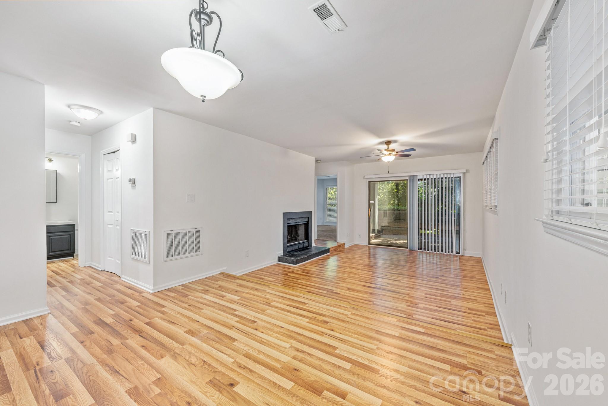 2715 Selwyn Avenue Charlotte NC 28209