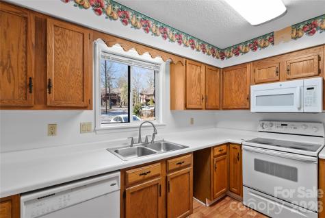 103 Cedar Forest Trail Asheville NC 28803