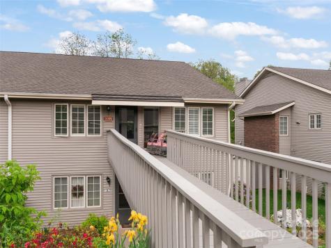 671 S Haywood Street Waynesville NC 28786