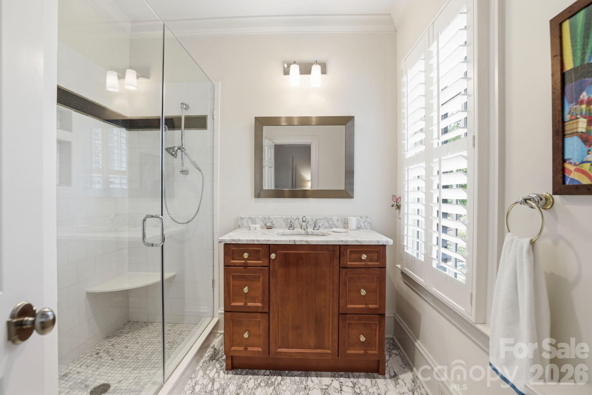 2044 Queens Road W Charlotte NC 28207