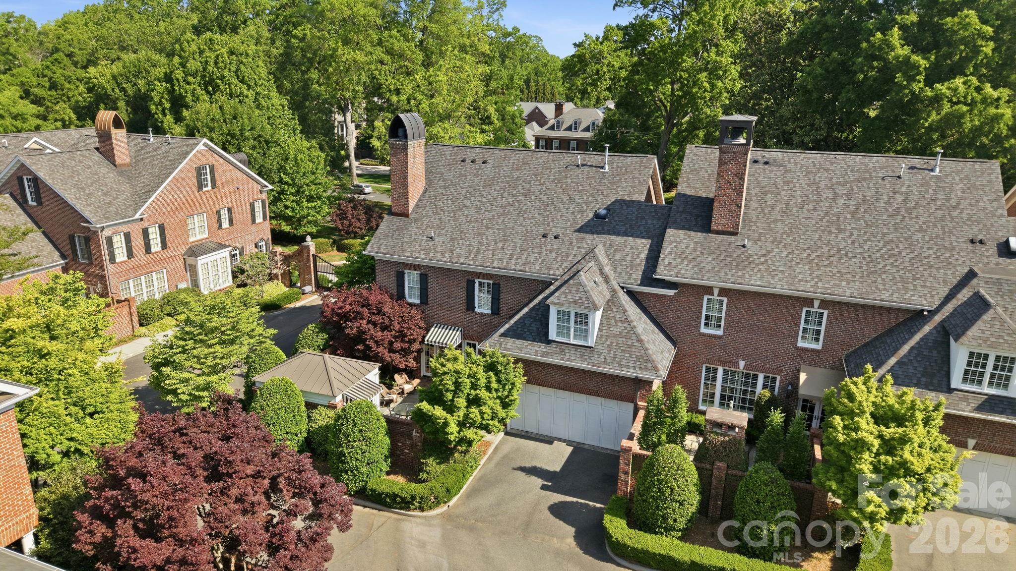 2044 Queens Road W Charlotte NC 28207