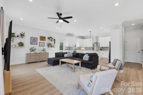 326 Belton Street Charlotte NC 28209