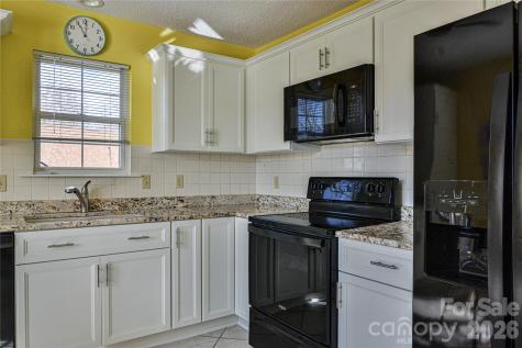 1301 Hyde Park Drive Asheville NC 28806