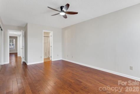 4603 Breakers Lane Asheville NC 28806