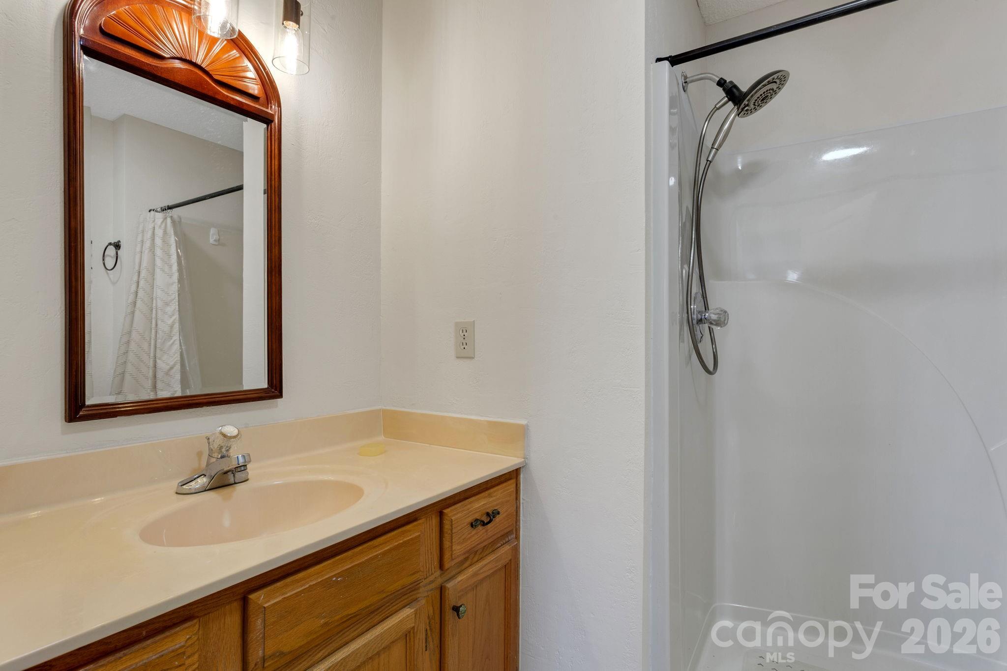 4603 Breakers Lane Asheville NC 28806