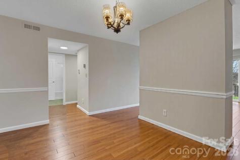 4603 Breakers Lane Asheville NC 28806