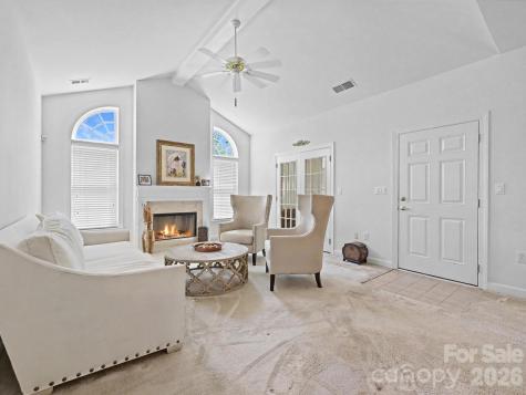 8655 Windsor Ridge Drive Charlotte NC 28277