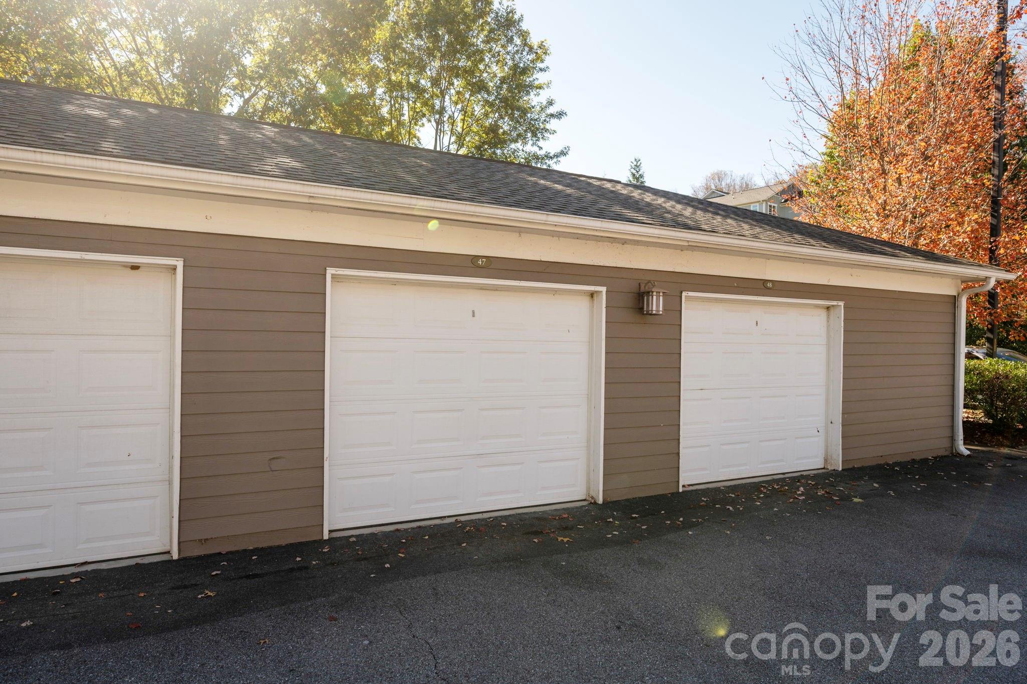 600 Vista Lake Drive Candler NC 28715