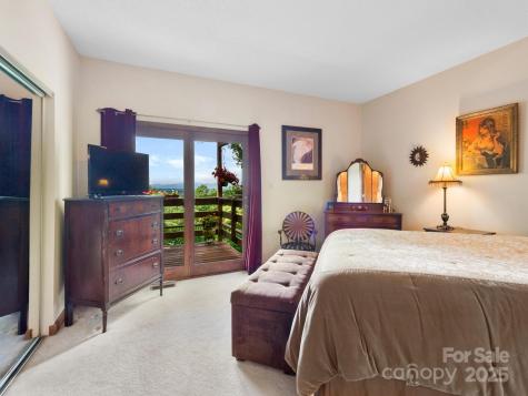 305 Piney Mountain Drive Asheville NC 28805