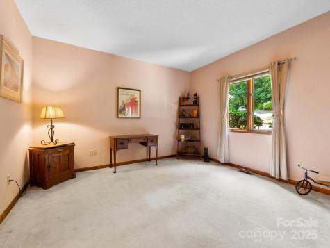 305 Piney Mountain Drive Asheville NC 28805