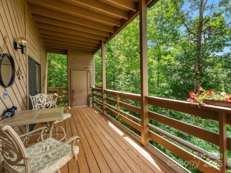 305 Piney Mountain Drive Asheville NC 28805