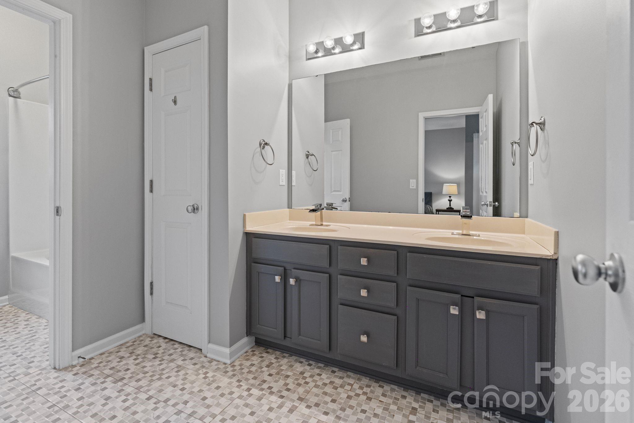 3623 Warp Street Charlotte NC 28205