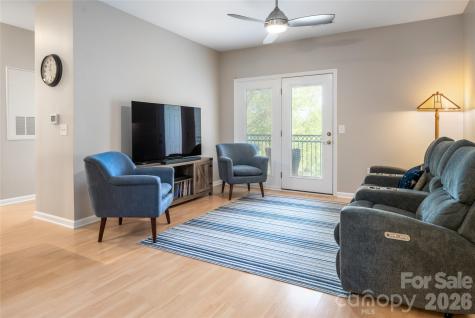132 Appeldoorn Circle Asheville NC 28803