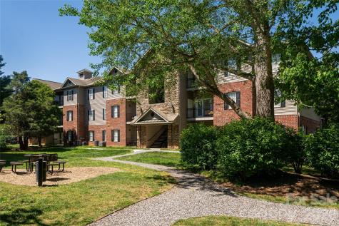 132 Appeldoorn Circle Asheville NC 28803