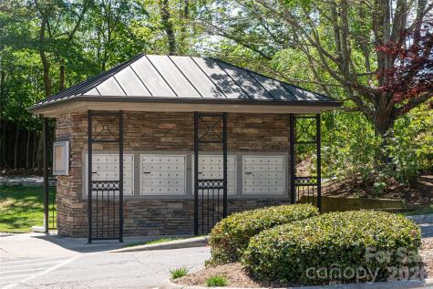132 Appeldoorn Circle Asheville NC 28803