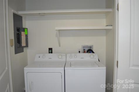 609 Crowfields Lane Asheville NC 28803