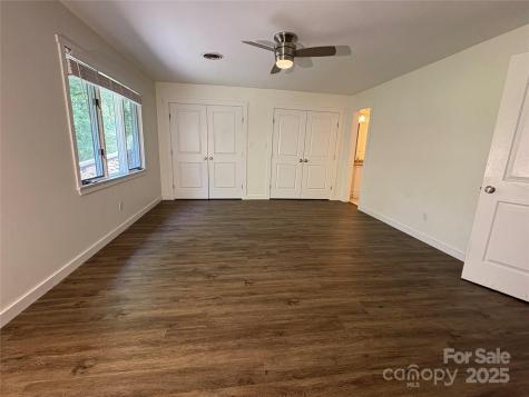 609 Crowfields Lane Asheville NC 28803